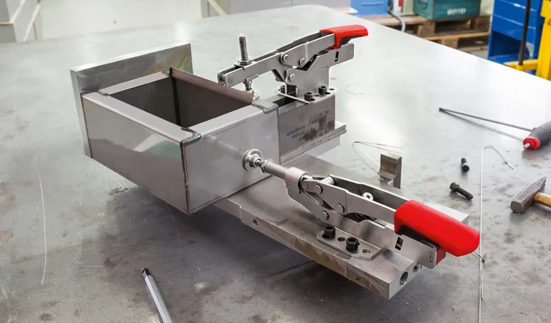 Docisk Poziomy Z Podstawą Poziomą Stc-Ihh 25mm BESSEY