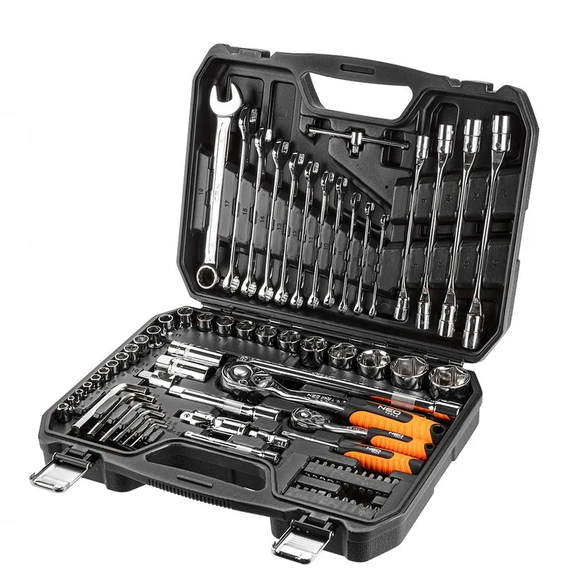 Zestaw Kluczy Nasadowych 1/4'',1/2'' 77 Części Crv NEO