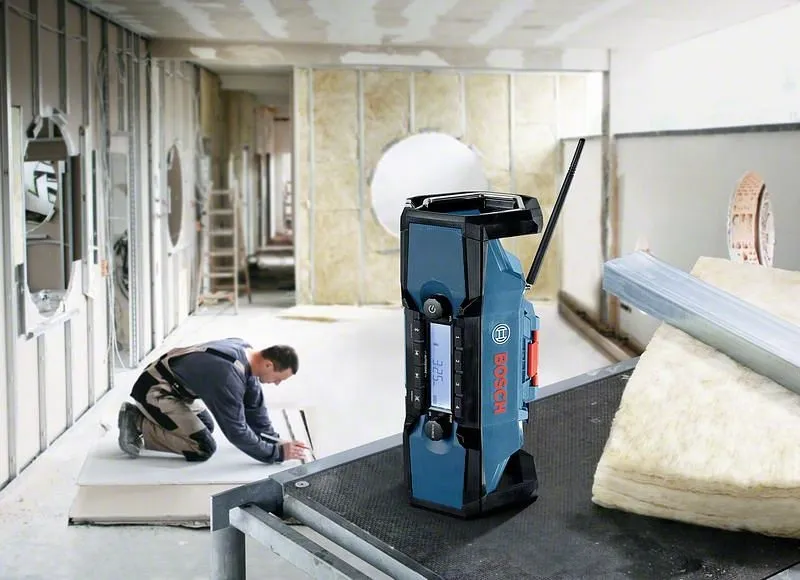 Radio Akumulatorowe Gpb 18V-2 C Fm Bluetooth 0*AH BOSCH