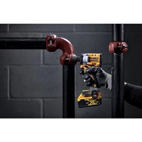 Akumulatorowy Klucz Udarowy 1/2' Xr 18V 0*AH 610 Nm DEWALT