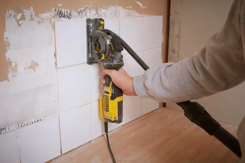 Multi Pilarka 650W 89mm STANLEY