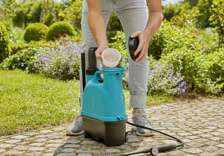 Opryskiwacz Ciśnieniowy Plus 12l GARDENA