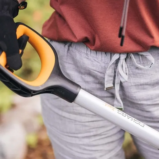 Szpadel Prosty Xact FISKARS