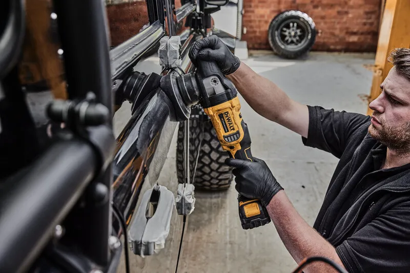 Polerka Rotacyjno-Mimośrodowa 18V Xr 125mm 0*AH DEWALT