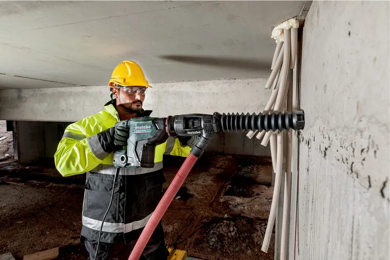 Młot Udarowy Obrotowy SDS-MAX Khev 5-40 Bl METABO