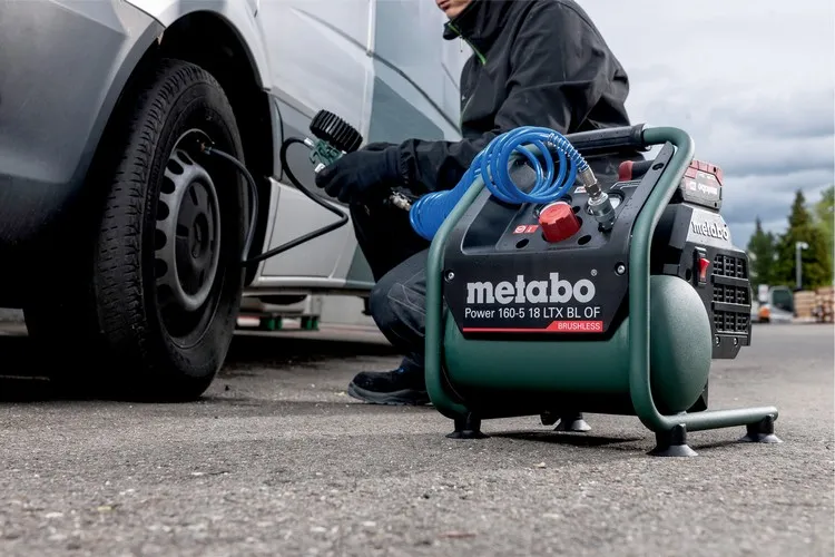 Kompresor Bezolejowy Akumulatorowy Power 160-5 18 Ltx Bl Of METABO