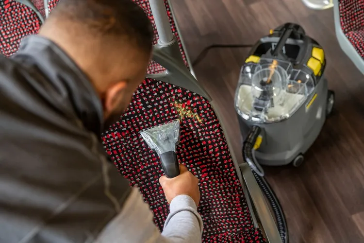 Odkurzacz Piorący Puzzi 8/1 KARCHER