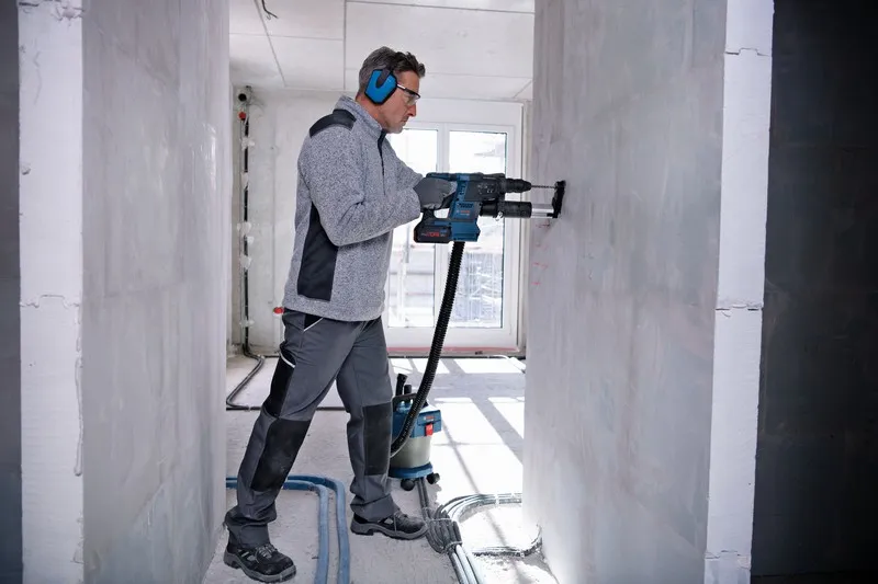 Młot Udarowy Obrotowy Gbh 18V-26 F 2.6J 2*5.0AH L-Boxx BOSCH