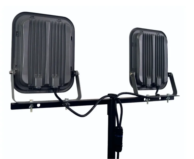 Lampa Na Statywie Podwójna LED SMD 200W LM2X100AW, 1.7m PARTNERSITE