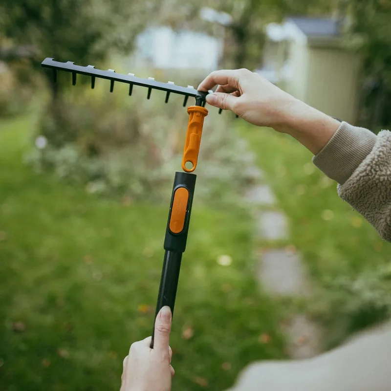 Grabie 14-ZĘBNE Metalowe Oneclick FISKARS