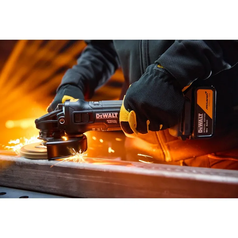 Szlifierka Kątowa Akumulatorowa 125mm Mclaren 18V Xr 2*5.0AH DEWALT