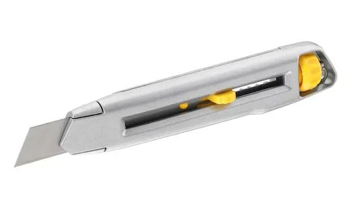 Nóż Interlock Metalowy Ostrze Łamane 18mm STANLEY