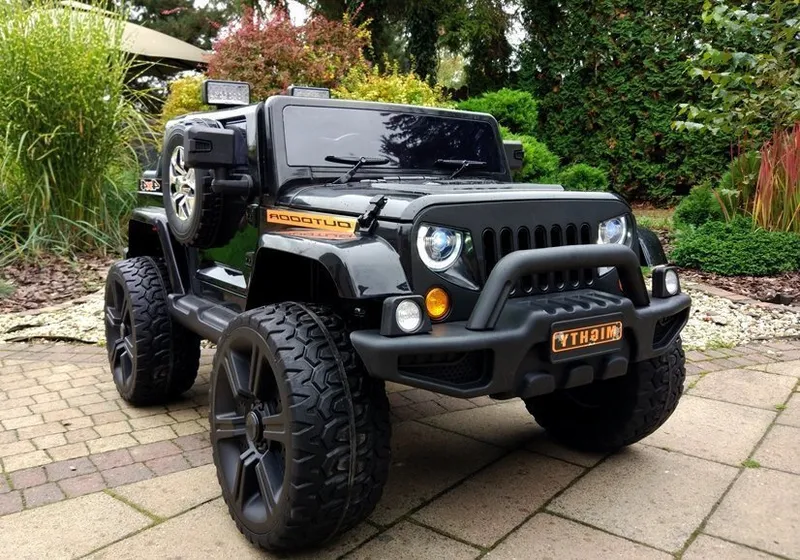 Auto Na Akumulator JEEP HL1668 4X4 - Czarny