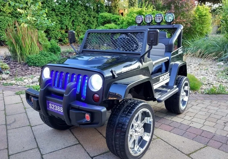 Auto Na Akumulator S2388 JEEP 4x45W - Czarny