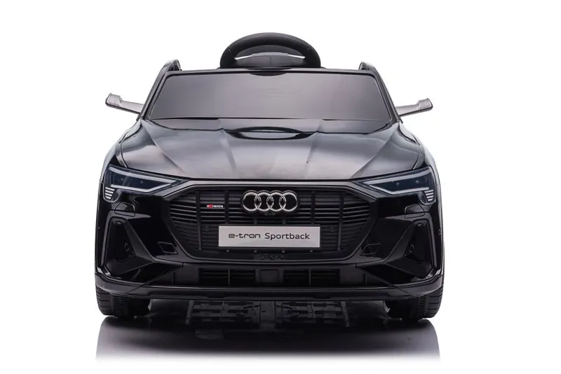 Auto Na Akumulator AUDI E- Tron QLS-6688 Światła LED MP3 - Czarne