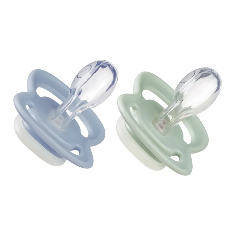 B.BOX BB300708 Smoczek Silikonowy Symetryczny 0-6M 2 szt Glow In The Dark Błękit/Szałwia