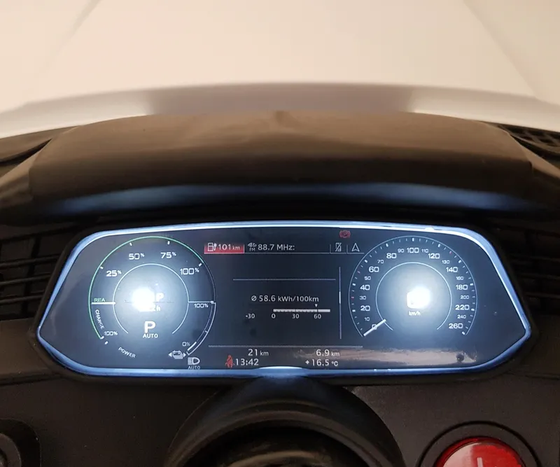 MILLY MALLY 5726 Pojazd Na Akumulator AUDI E-Tron Sportback White