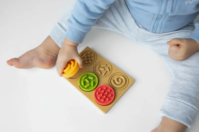 HENCZ 842 Puzzle Sensoryczne Kółeczka