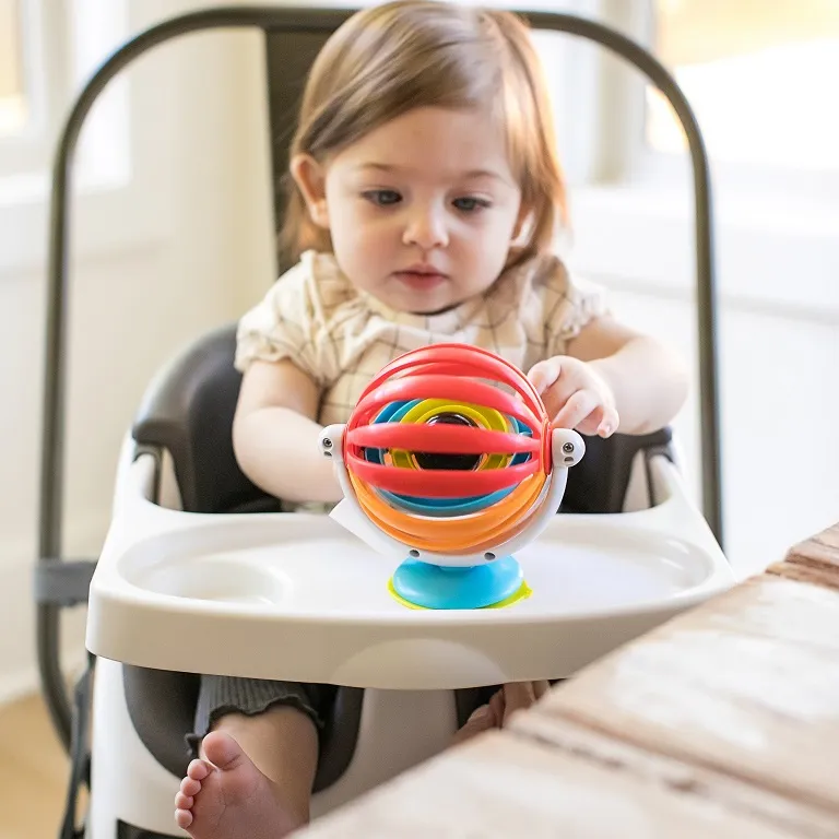 BABY EINSTEIN 11522-6 Wirująca Kula Z Przyssawką Sticky Spinner 3m