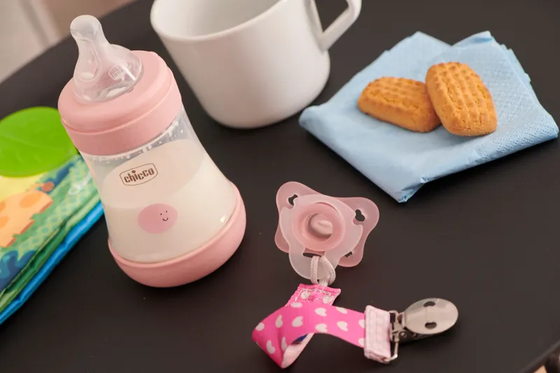 CHICCO 00020211100040 Butelka PERFECT5 150 ml 4M+ Girl*