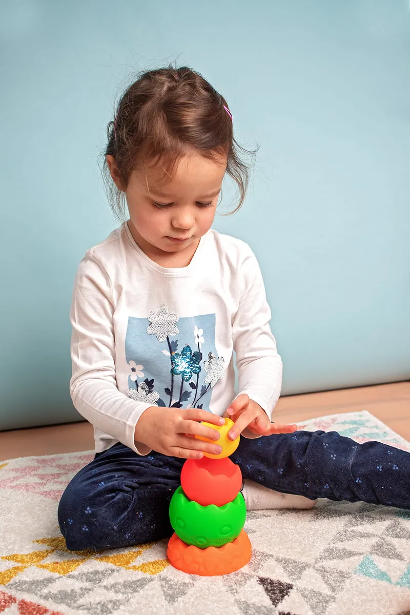 HENCZ 814 Piramidka Sensoryczna Kontrastowa