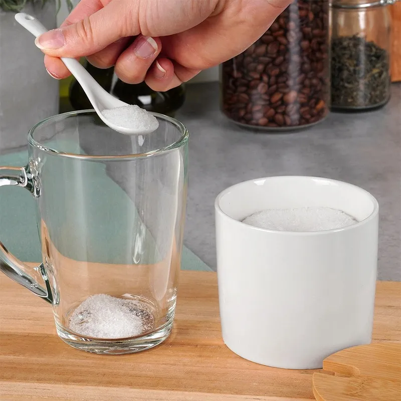 Cukierniczka Ceramiczna 250 ml Z Pokrywką I Łyżeczką MEBLIVA - Biała