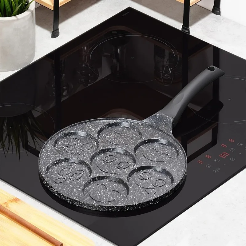 Patelnia Do Jajek Granitowa 7 Otworów 26 cm Black Line Buzie MEBLIVA
