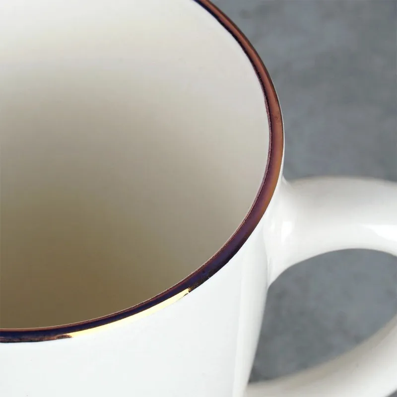 Kubek Porcelanowy SIAKI COLLECTION 200 ml Ze Złotym Rantem MEBLIVA - Biały
