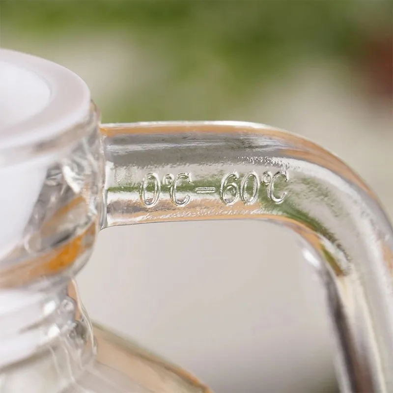 Dzbanek Szklany Do Lodówki 1,8 l Wąski Ryflowany Z Pokrywką MEBLIVA
