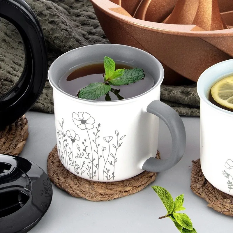 Kubek Porcelanowy 400 ml Kwiaty Ze Szarym Wnętrzem MEBLIVA - Biały