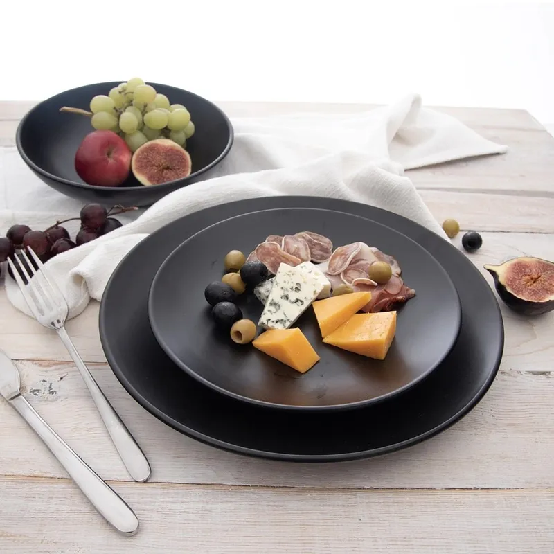 Talerz Obiadowy Głęboki Ceramiczny Czarny Matowy 800 ml MEBLIVA