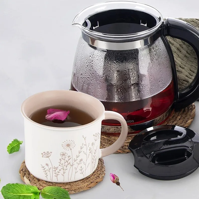 Kubek Porcelanowy 400 ml Kwiaty Z Beżowym Wnętrzem MEBLIVA - Biały