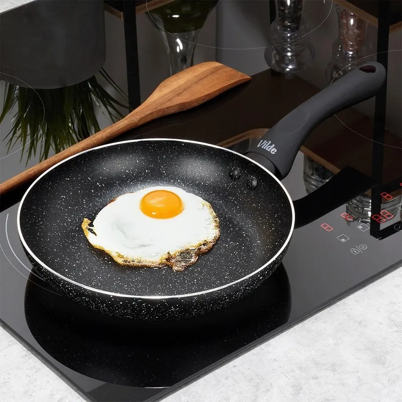 Patelnia Granitowa 20 cm Black Line Indukcja Gaz Non-Stick MEBLIVA