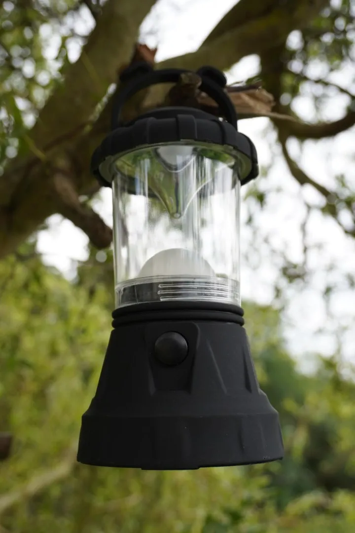 Lampa Kempingowa LED Latarka Biwakowa Bateryjna Z Uchwytem 11 LED MOVEMANIA