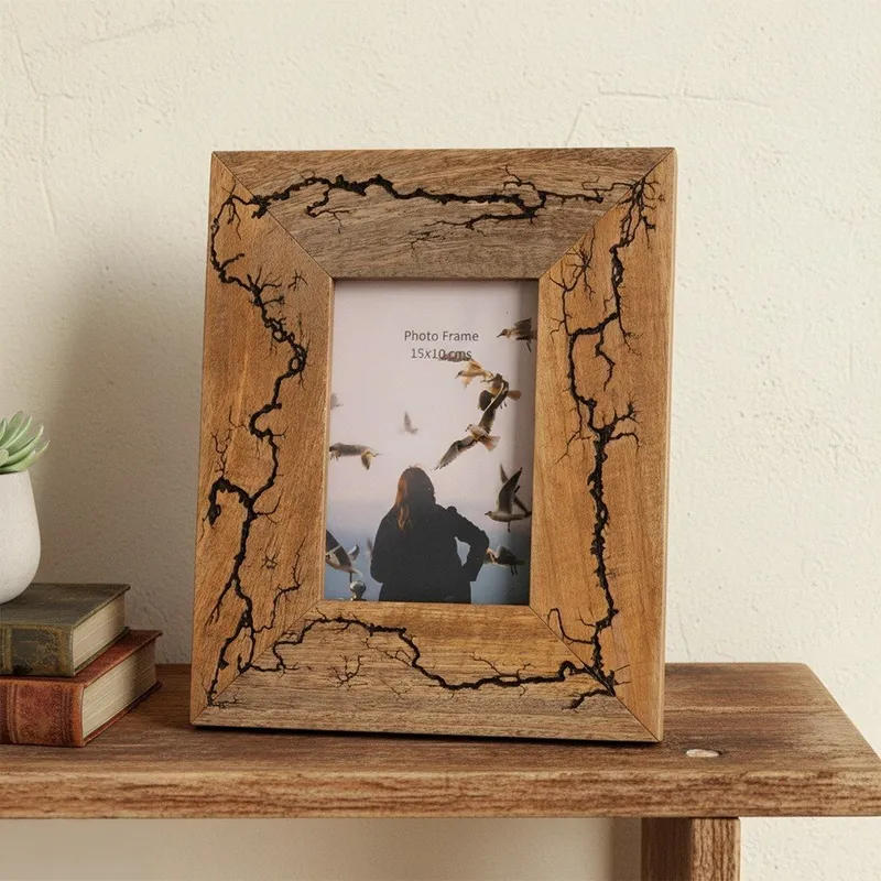 Ramka Na Zdjęcia Drewniana Z Drewna Ozdobna Dekoracja 10 x 15 cm MEBLIVA