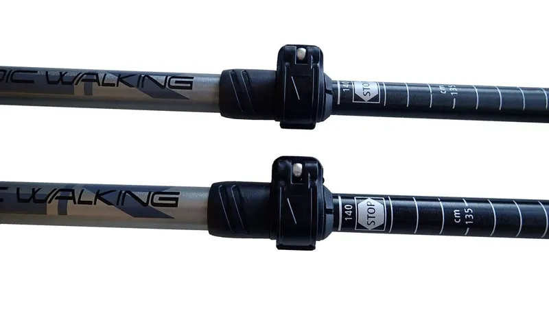 Kije Trekkingowe Z Szybkozłączką Regulowane 72 MOVEMANIA - 140 cm