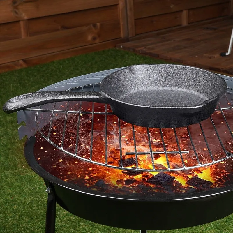 Żeliwna Okrągła Patelnia Do Wylewania Na Gaz 16 cm MEBLIVA