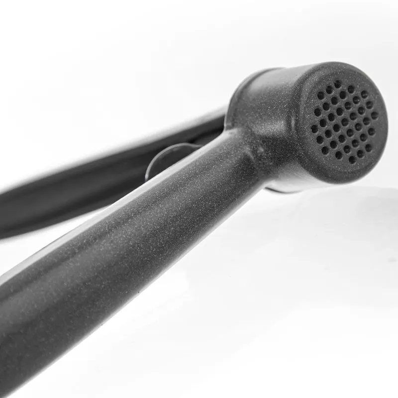 Wyciskacz Do Czosnku Aluminiowy 15,5 cm Z Czyścikiem 2 el. MEBLIVA