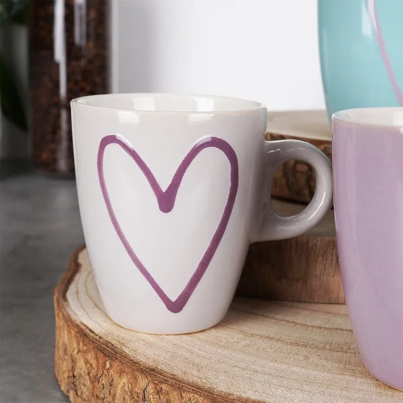 Zestaw Kubki Na Kawę Herbatę Kakao Ceramiczne Serca 210 ml 4 szt. MEBLIVA