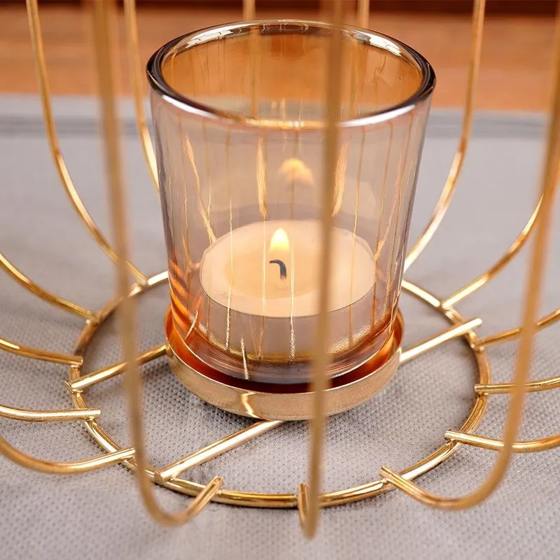 Świecznik Lampion Na Świeczkę Metalowy HOME STYLING MEBLIVA - Złoty