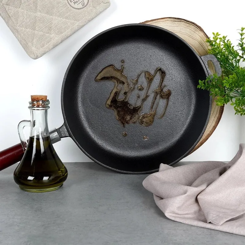 Patelnia Żeliwna Do Smażenia Duszenia Gaz Indukcja Solidna 28 cm MEBLIVA