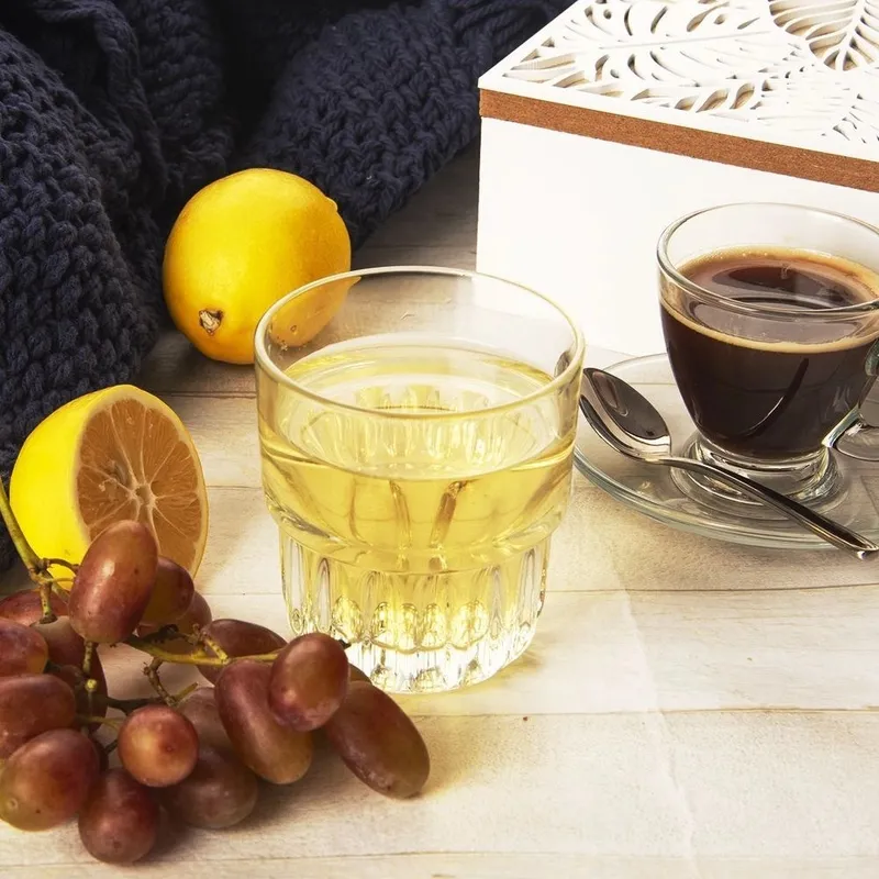 Szklanka Do Napojów Wody Sztaplowana Żłobione Dno 200 ml MEBLIVA