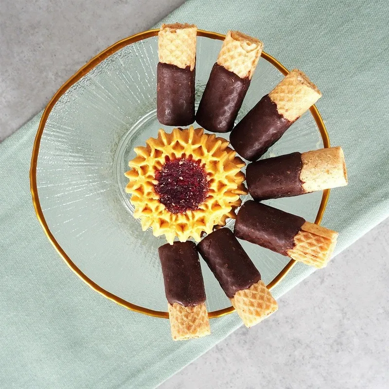Patera Na Tort Ciasto Przekąski Szklana Na Nóżce Szklana 15,5 cm MEBLIVA