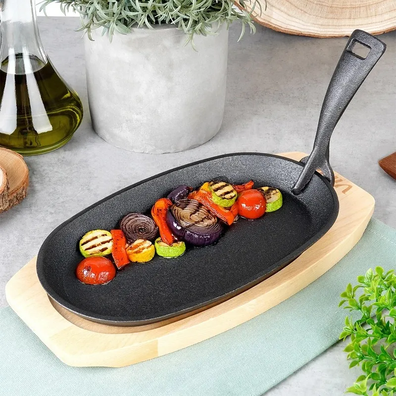 Żeliwna Patelnia Do Smażenia Pieczenia Z Deską Do Serwowania 24x14 MEBLIVA