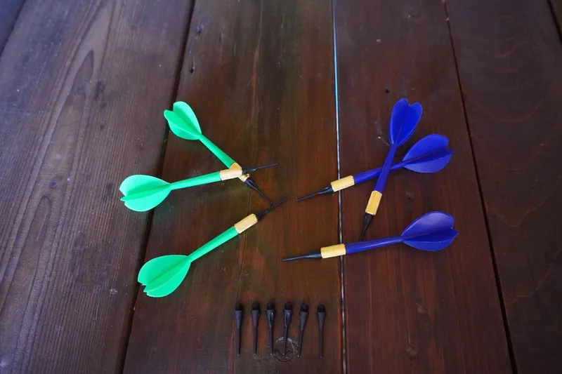 Zestaw Tarcza Soft Perforowana Dart Gra W Rzutki Lotki 45 cm MOVEMANIA