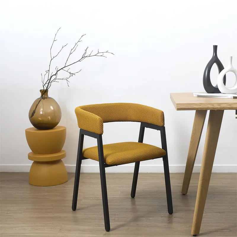 Krzesło MEBLIVA Craft Tapicerowane, Nowoczesny Design - Żółty