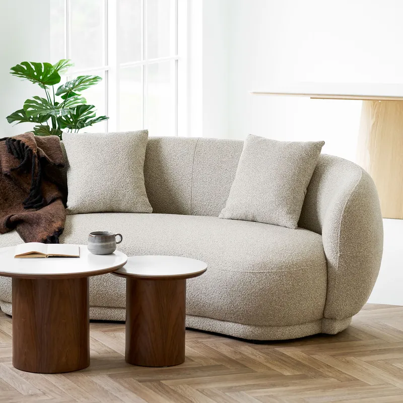 Sofa MEBLIVA Hawkes 2,5-OSOBOWA, Aksamit Nowoczesny - Piaskowa