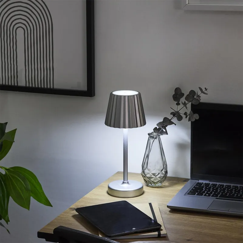 Lampka Nocna MEBLIVA Blanca LED Dotykowa Na Baterie - Srebrna