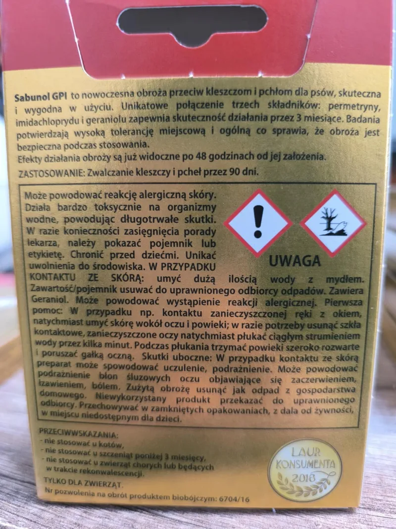 Laboratorium DermaPharm Sabunol Obroża Przeciw Pchłom I Kleszczom Dla Psa 75cm - Czerwona
