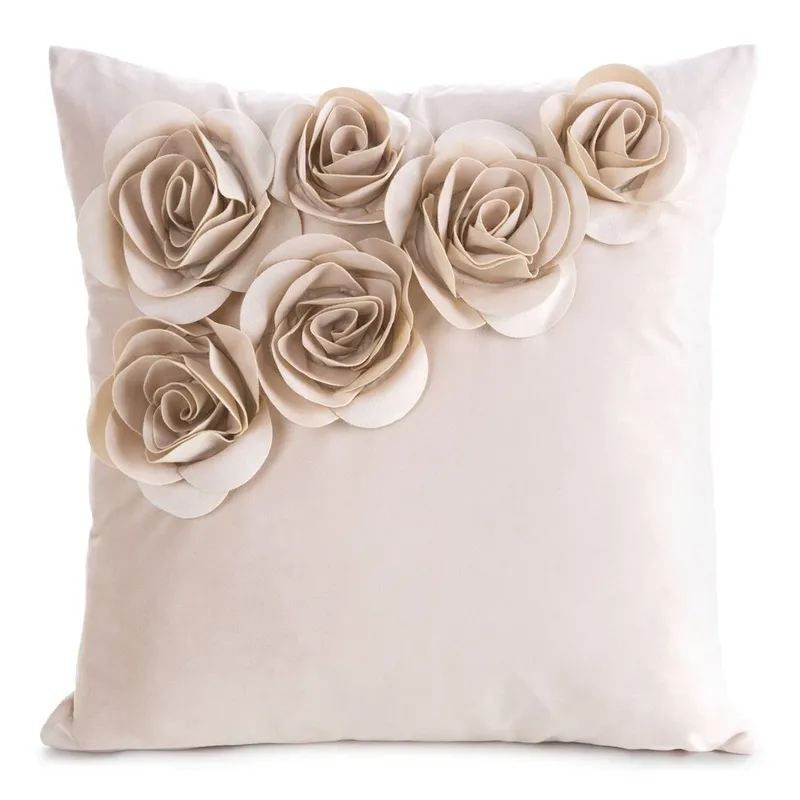 Poszewka FLORES Róże 3D 45x45 Puder